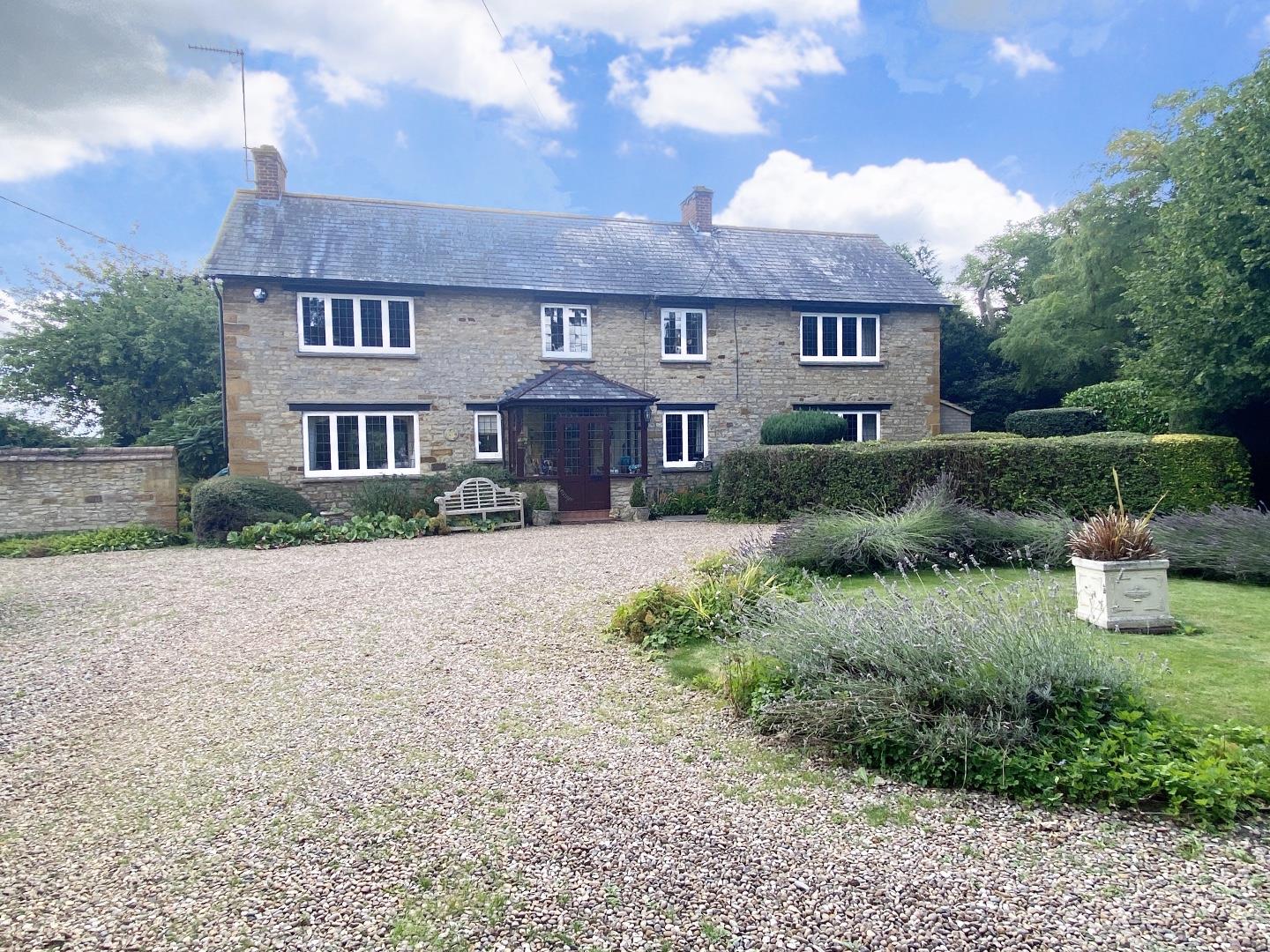 Main Road, Hackleton O'Riordan Bond